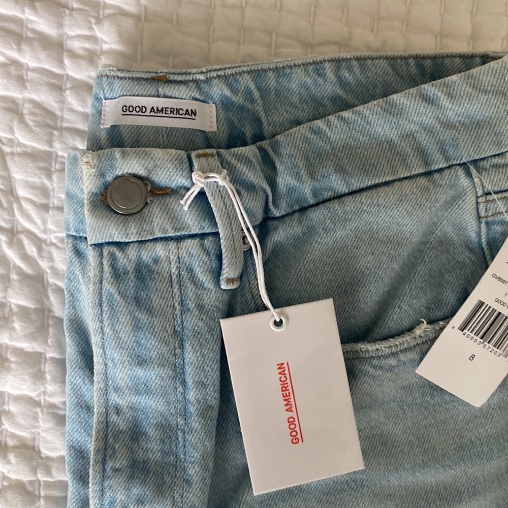 NWT: Good American Light Wash Vintage Jeans